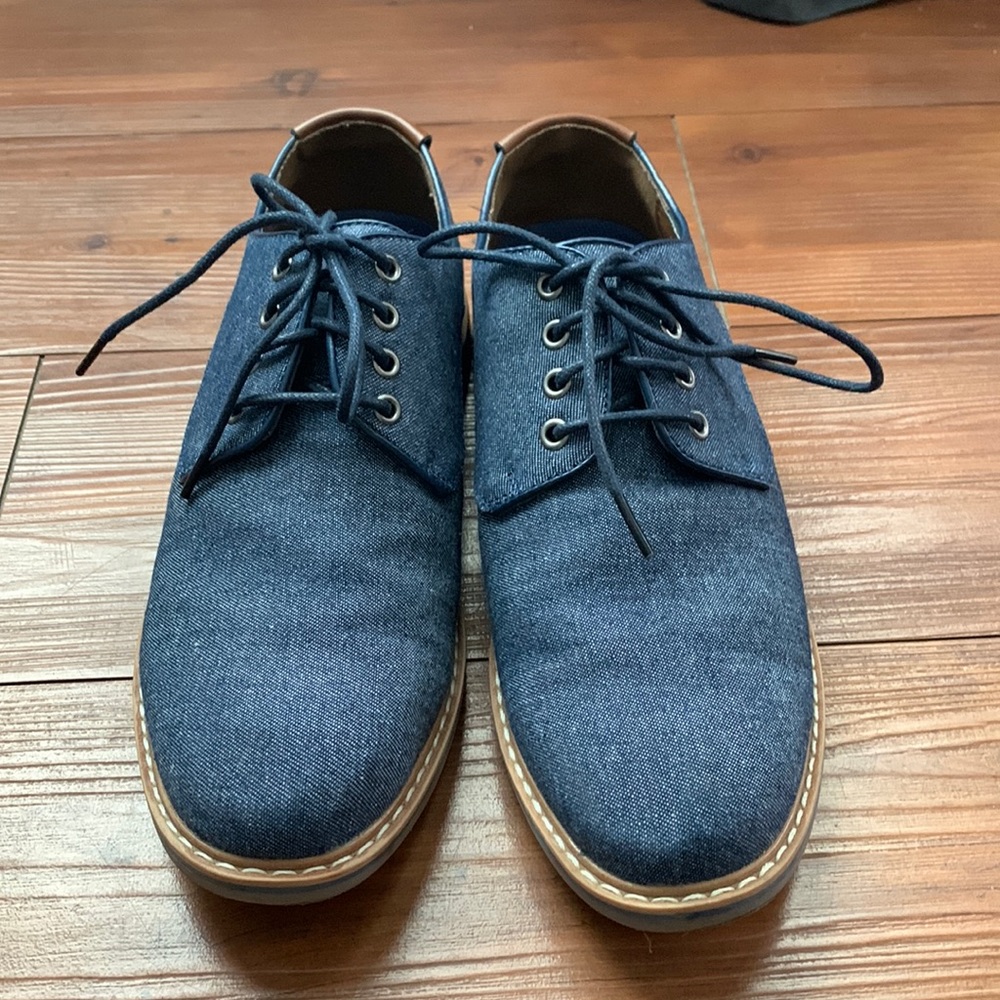 Men’s size 6 denim blue shoea. Bruno Marc brand. Worn once.